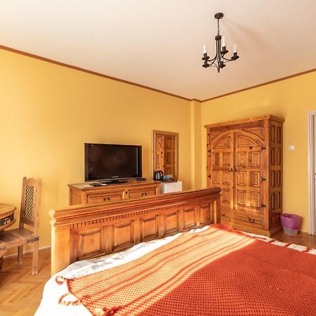 Corona Villa Хевіз Номер фото